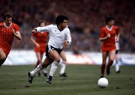Football Legends Who Never Won a Trophy