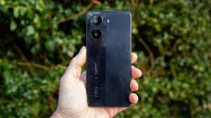 Top 5 Budget Smartphones in 2025 That Offer Flagship-Level Features